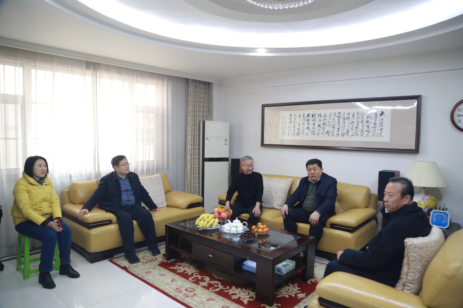 慰问李兰玉院长.jpg