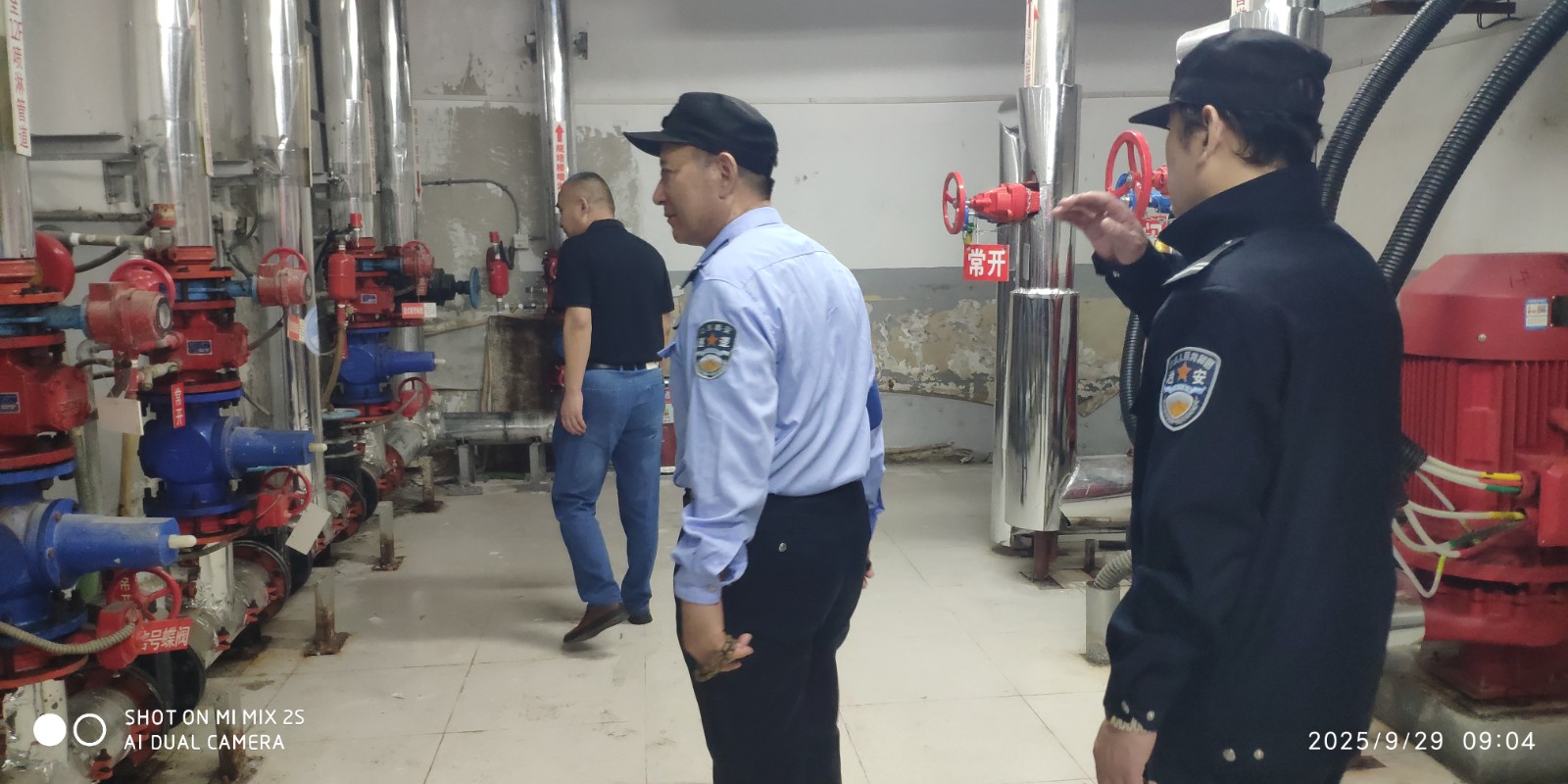 1759217730053054842.jpg 1759217730053054842.jpg